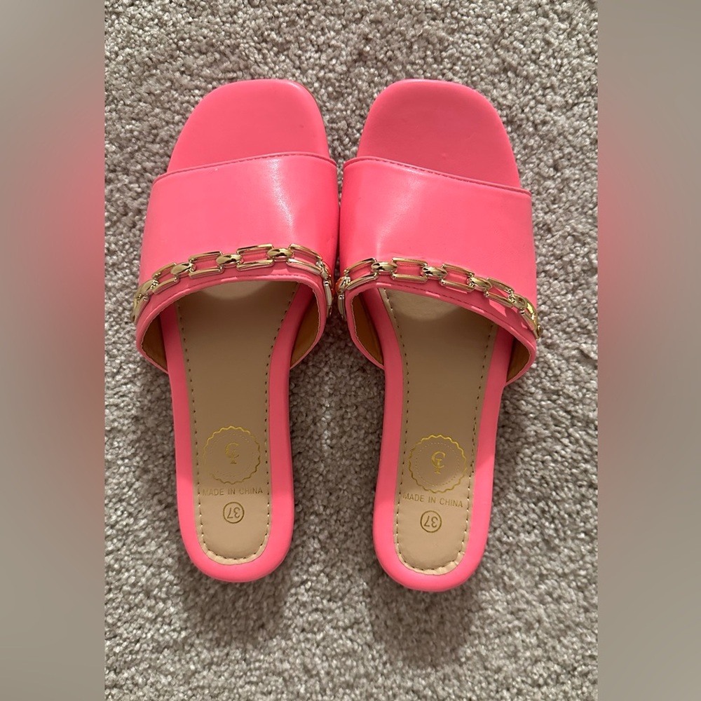 Chic Pink Slide Sandals